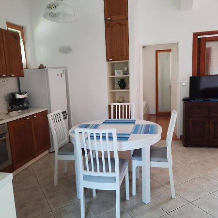 Apartments Summer Touch ペトルチャネ エクステリア 写真