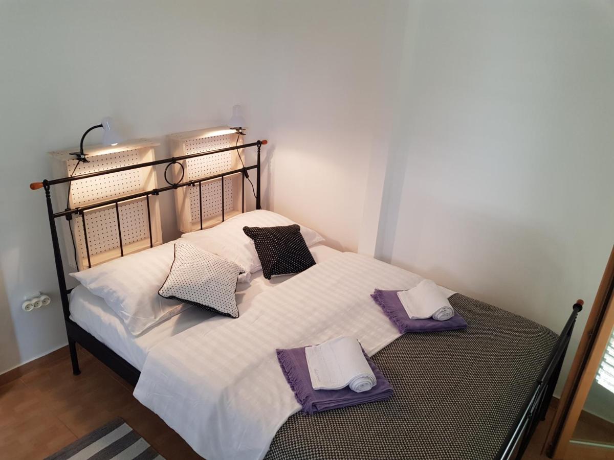 Apartments Summer Touch ペトルチャネ エクステリア 写真
