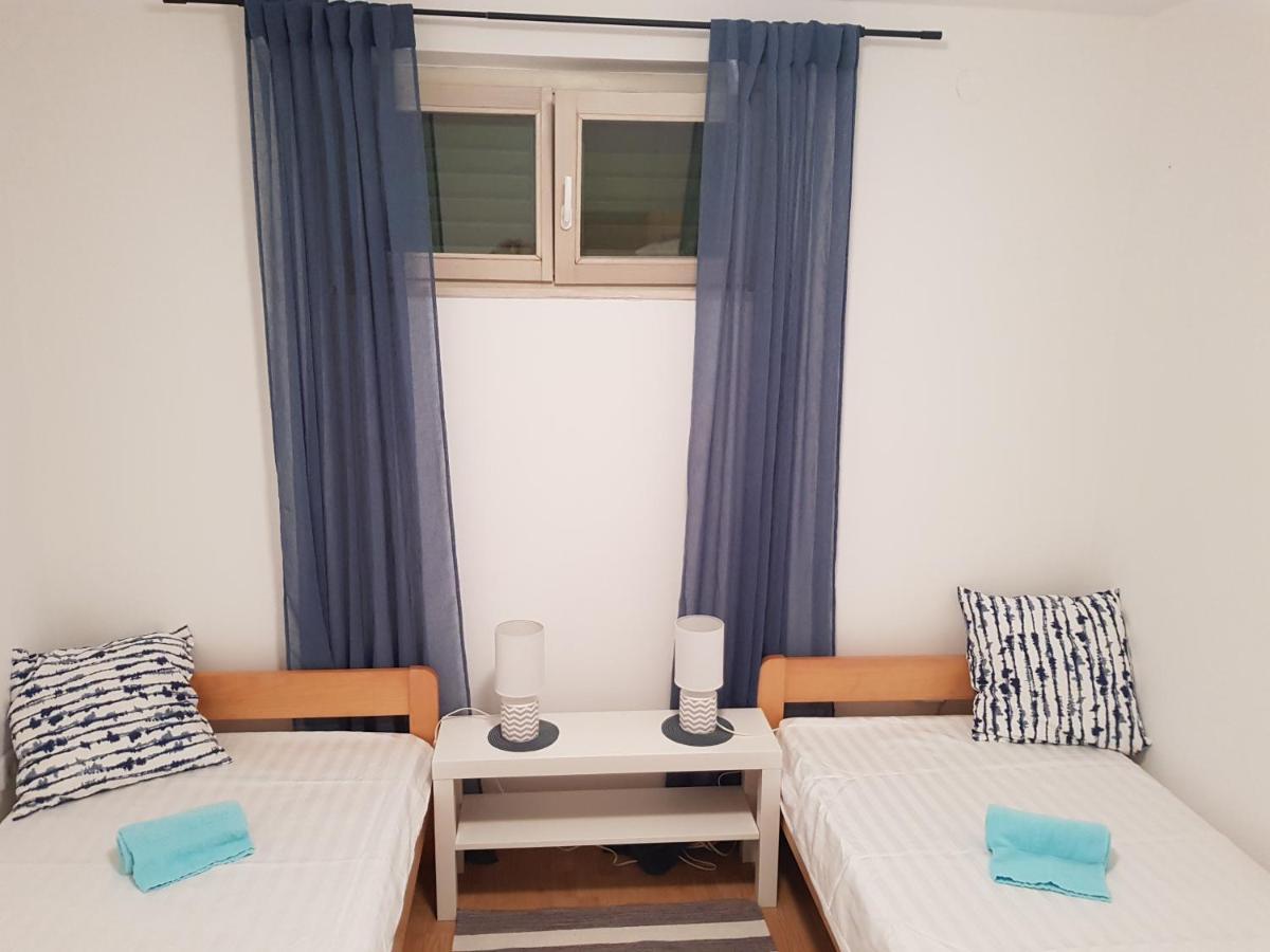 Apartments Summer Touch ペトルチャネ エクステリア 写真